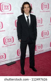 Santiago Cabrera At The 5th Annual TV Land Awards. Barker Hangar, Santa Monica, CA. 04-14-07