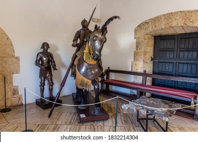 SANTO DOMINGO, DOMINICAN REPUBLIC - NOVEMBER 24, 2018: Exhibits In The Alcazar De Colon In Santo Domingo, Capital Of Dominican Republic.