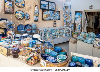 2,313 Santorini shop Images, Stock Photos & Vectors | Shutterstock