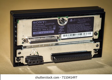 Sony Playstation 2 PS2 Network Adapter Hard Drive HDD Online Modem SCPH-10281 Sony Playstation 2 PS2 Network Adapter Hard Drive HDD Online Modem SCPH-10281