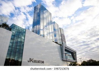 Sao Paulo, Brazil - May 26, 2021 - Main Facade Of JK Iguatemi Mall, A Luxury Shopping Center Located On Vila Olimpia Neighborhood.