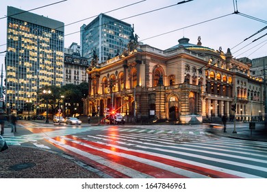 Sao Paulo City, Sao Paulo State, Brazil - August 15, 2017: Famous Stage Theater With Puddle Reflection, Municipal Theatre Of São Paulo Is A Theatre In São Paulo, Brazil.