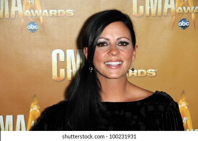 Sara Evans At The 44th Annual CMA Awards, Bridgestone Arena, Nashville, TN.  11-10-10