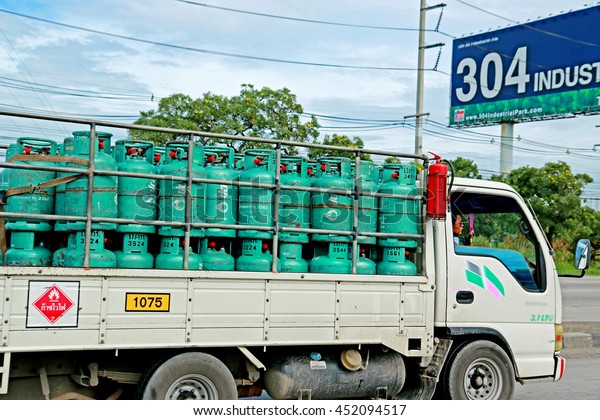 SARABURI-THAILAND-AUGUST 4 : The gas\
truck on the road, August 4, 2015 Saraburi Province,\
Thailand.advertise