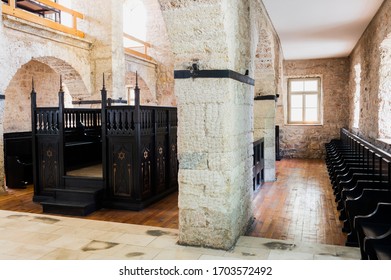 Sarajevo, Bosnia – May 7, 2018: Interior Of The Old Sepharad Synagogue, Sarajevo Old City, Bosnia And Herzegovina