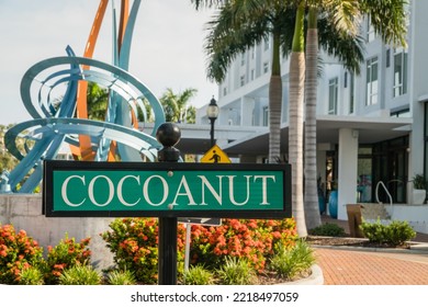 Sarasota, FL, US-October 1, 2022:  Iconic Cocoanut Avenue Street Sign In Historic Downtown District.