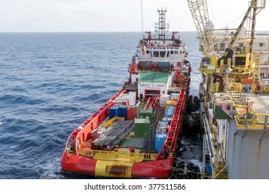 2,026 Offshore heavy lifting Images, Stock Photos & Vectors | Shutterstock