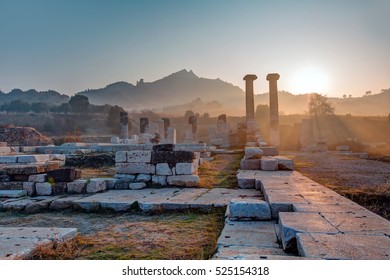 Sardeis Temple of Artemis, The construction of the temple was first started in the Hellenistic period, in the 3rd century BC