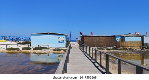 Italien Strand Restaurant Himmel Images Stock Photos Vectors Shutterstock