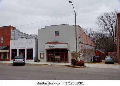 Sardis USA - 8 February 2015 : Sardis Is Home To The Panola Playhouse - Historic Community Theater With A Live Theater Company