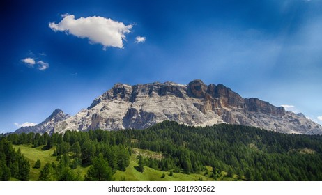 Sasso Santa Croce In Alta Badia, Alps Italy