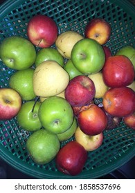 Saturday.14 November 2020.Mic Closeup Red Apples, Chinese Pear Ang Green Apples At Long House Sibu Sarawak Malaysia