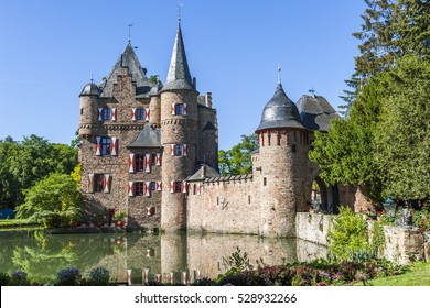 Medieval Castle Images Stock Photos Vectors Shutterstock