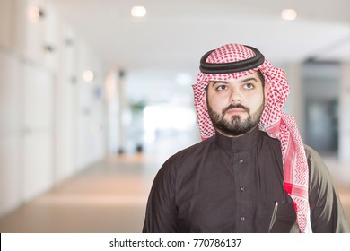 Saudi Arabian Man Profile, Wears Traditional Clothes