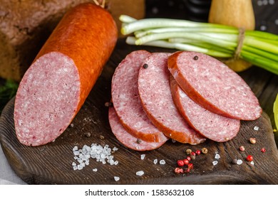 Cervelatwurst Bilder Stockfotos Und Vektorgrafiken Shutterstock