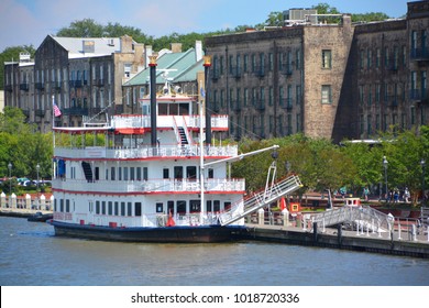 SAVANNAH, GEORGIA USA JUNE 27 2016: Savannah Riverboat, Georgia Queen On Excursion. The River Street Riverboat Company Was First Established In 1991 Under The Direction Of Jonathan Claughton.