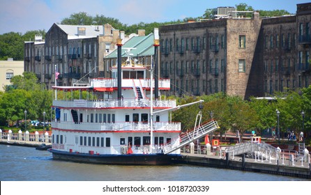 SAVANNAH, GEORGIA USA JUNE 27 2016: Savannah Riverboat, Georgia Queen On Excursion. The River Street Riverboat Company Was First Established In 1991 Under The Direction Of Jonathan Claughton.