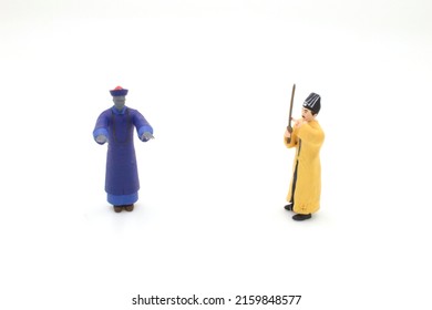 the scale of figure Taoist priest with zombie