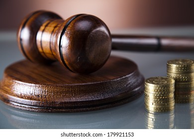 Scales of justice, gavel and books 