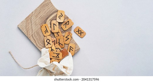 Scandinavian Wooden Runes. Handmade Dies In Linen Bag.