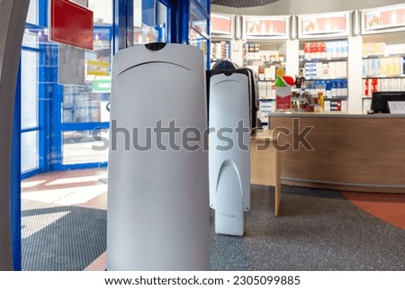 Scanner entrance gate for prevent theft in the shop selling tobacco products