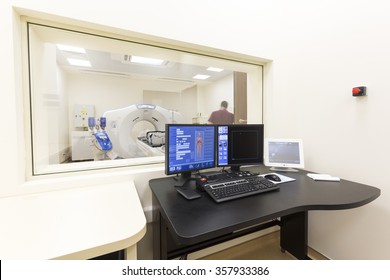 5,434 Radiology room with scan machine Images, Stock Photos & Vectors ...