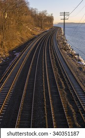 SCARBOROUGH, NEW YORK, USA - February 2004: Metro North Commuter Train Railroad Line, On Hudson River.