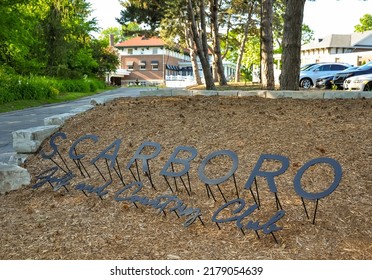 Scarborough, Ontario, Canada - June 25, 2022: Scarborough Golf And Country Club Sign At The Entrance Of The Property.