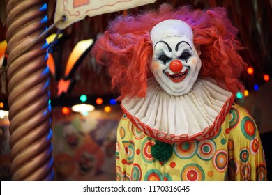 Scary Clown Yellow Costume Stock Photo 1170316045 | Shutterstock