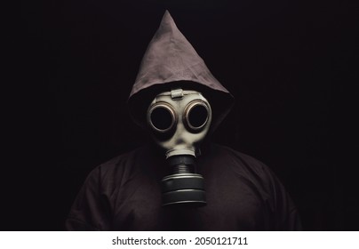 Scary White Mask Dark Spooky Guy Stock Photo 1577844136 | Shutterstock