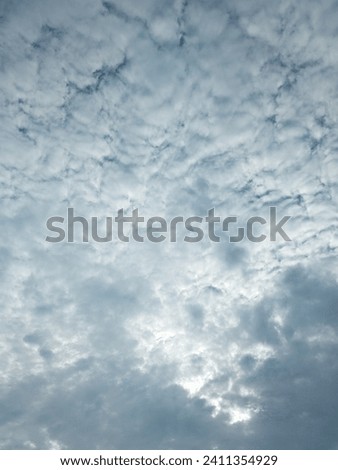 The scenary of the clouds in the sky