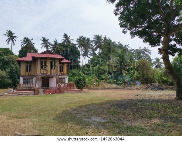 Scene Abandoned Malay Cottage Home Stock Photo Edit Now 1492863044