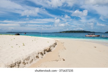 Scene At Jolly Bouy Island, Mahatama Gandhi Marine National Park, Port Blair India 