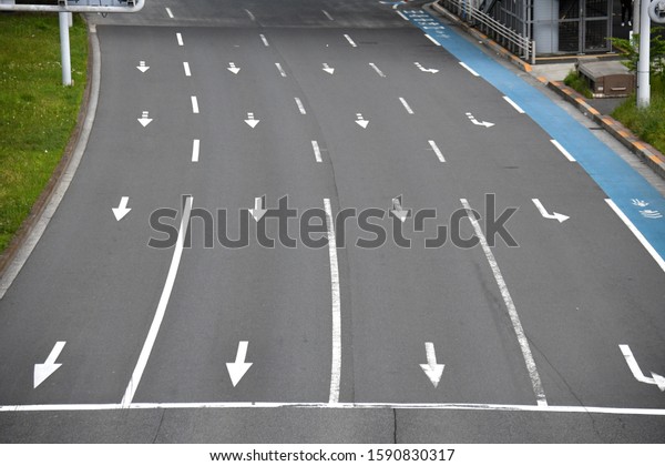 Scenery\
background of the road with traffic\
direction