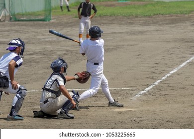 High School Baseball Player写真素材 Shutterstock