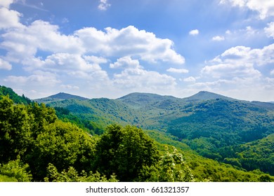 A scenery of Seven Hills (Siebengebirge) from Drachenfels