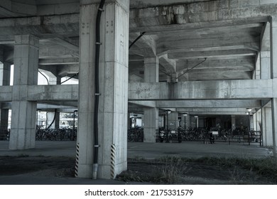 Scenery Under The Elevated Railway