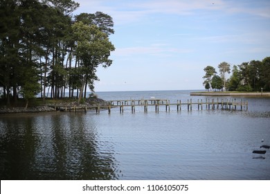 Scenic Landscape Photo Of Chesapeake Bay In Reedville, Virginia