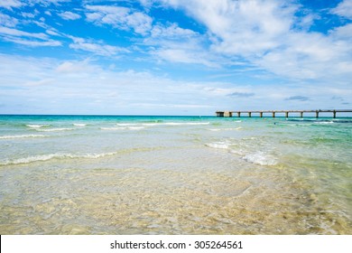 Scenic North Miami Beach With Fishing Pier.