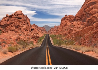 Scenic road through Valley of Fire State park, Nevada, USA 