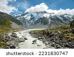 Scenic view of Hooker Valley Track