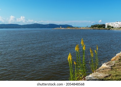 A Scenic View Of The Hudson River From The River Walk In Tarrytown New York.