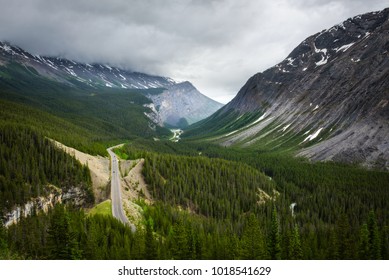 Scenic View Of Icefields Parkway And  Cirrus Mountain In Banff National Park. It Travels Through Banff And Jasper National Parks And Offers Spectacular Views Of The Rocky Mountains.