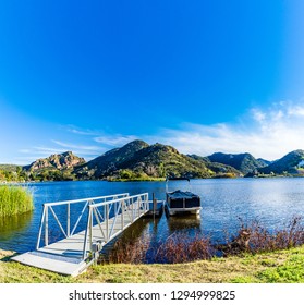 A Scenic View In Lake Sherwood In The Santa Monica Mountains, In Ventura County, California Overlooking The Lake Sherwood Reservoir. It Is South Of The Conejo Valley And City Of Thousand Oaks