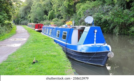 Scenic View Of A Narrow Boat On The Kennet And Avon Canal Near Bath In Somerset England