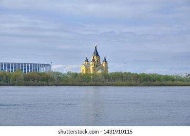 Scenic View Of Orthodox Church On Bank Of Oka River In Historic Center Of Nizhniy Novgorod. Beautiful Sunny Summer Look Of Orthodox Temple In Ancient Touristic City In Russian Federation