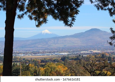 Scenic View Of The Rogue Valley