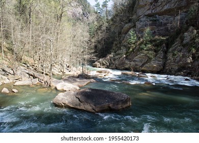 A Scenic View Of Tallulah Gorge In North Georgia Mountains In Georgia, USA