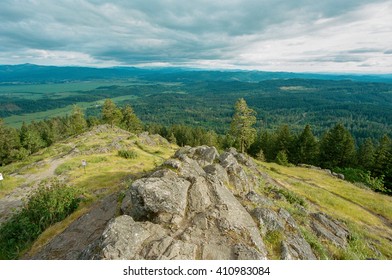 Scenic view from the top of popular Eugene Oregon hiking destination, Spencer's Butte.