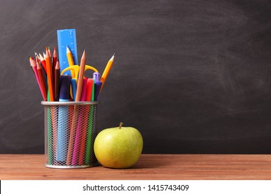 229,361 Classroom desks Images, Stock Photos & Vectors | Shutterstock